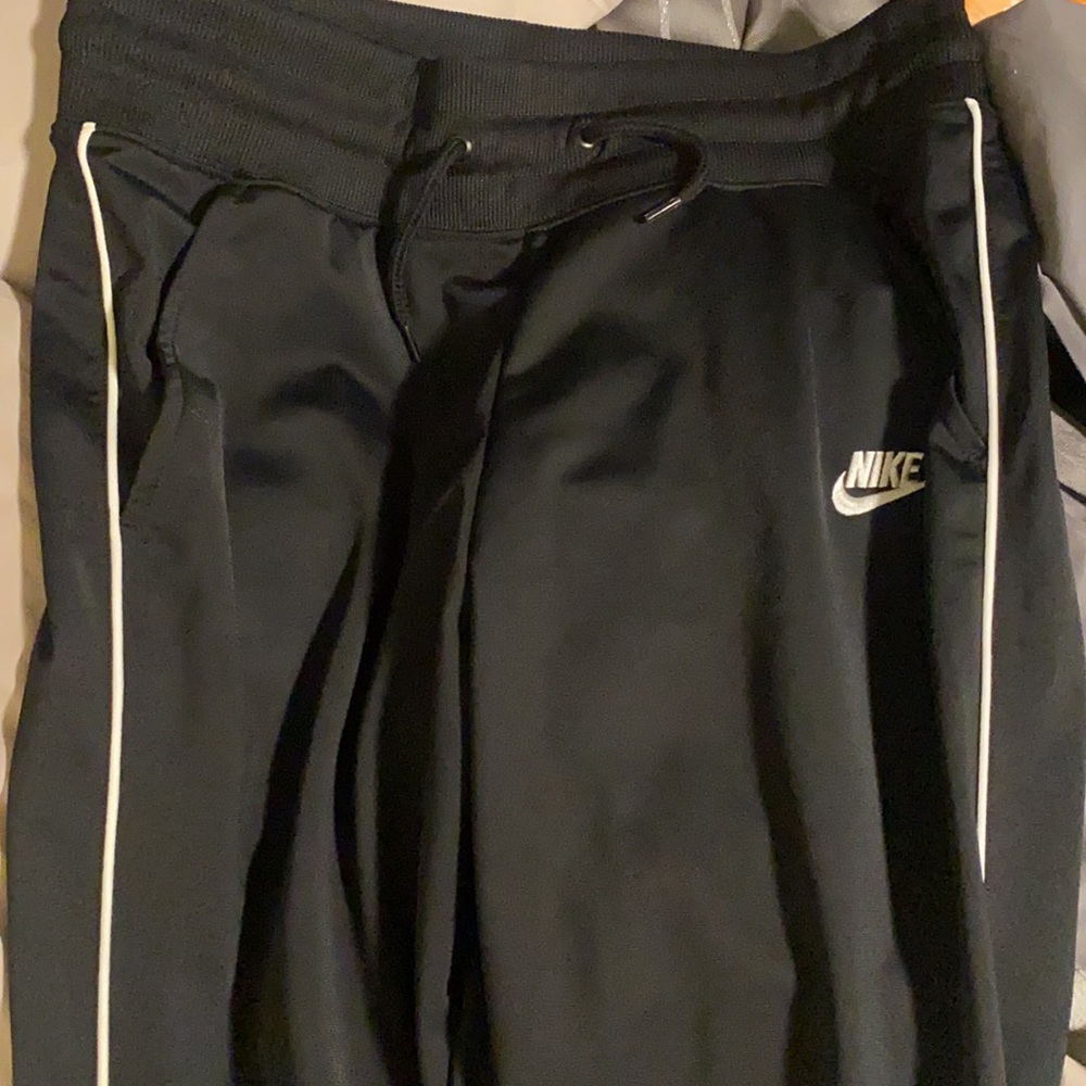 Nike sweat pants - Picture 2 of 4